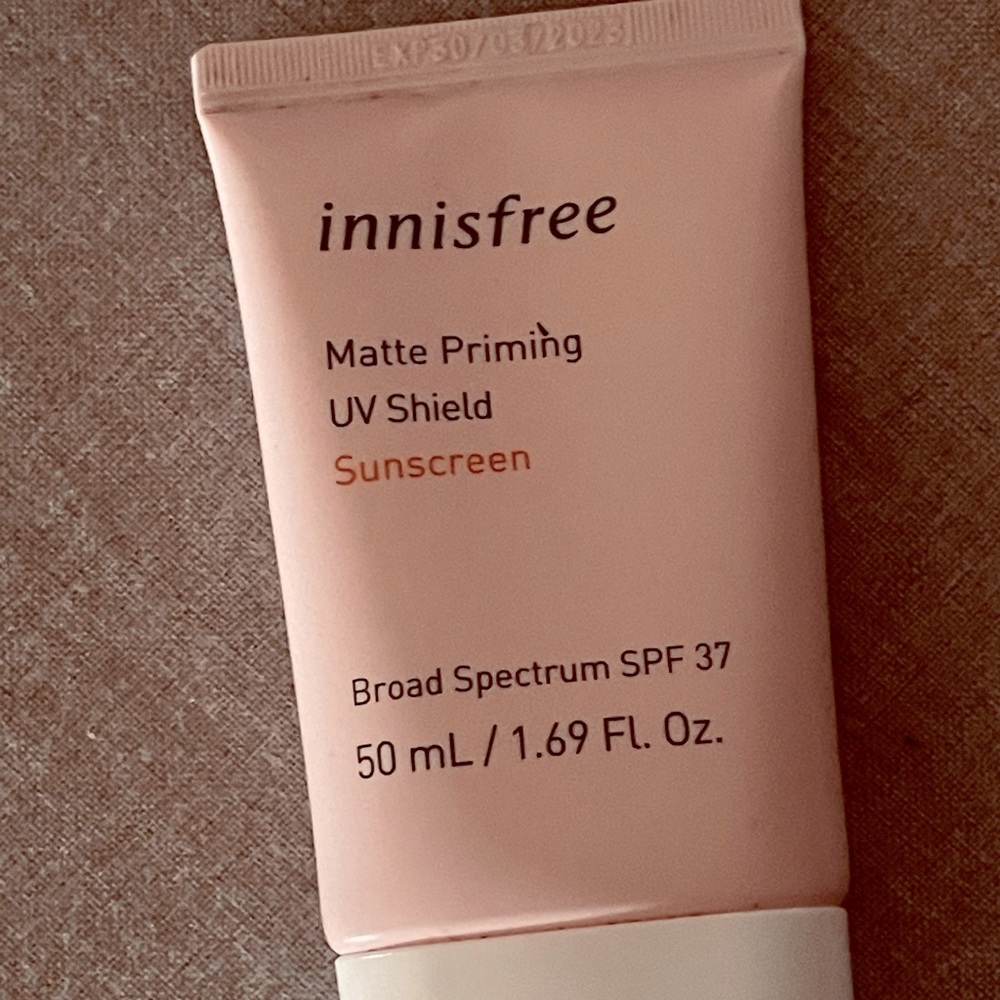 Innisfree Matte Priming UV Shield